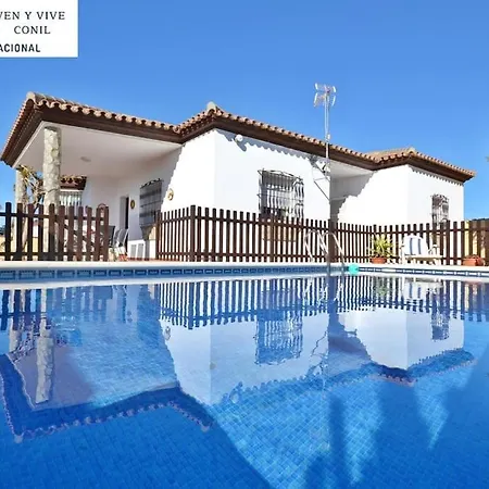 Con Piscina Privada En Conil *